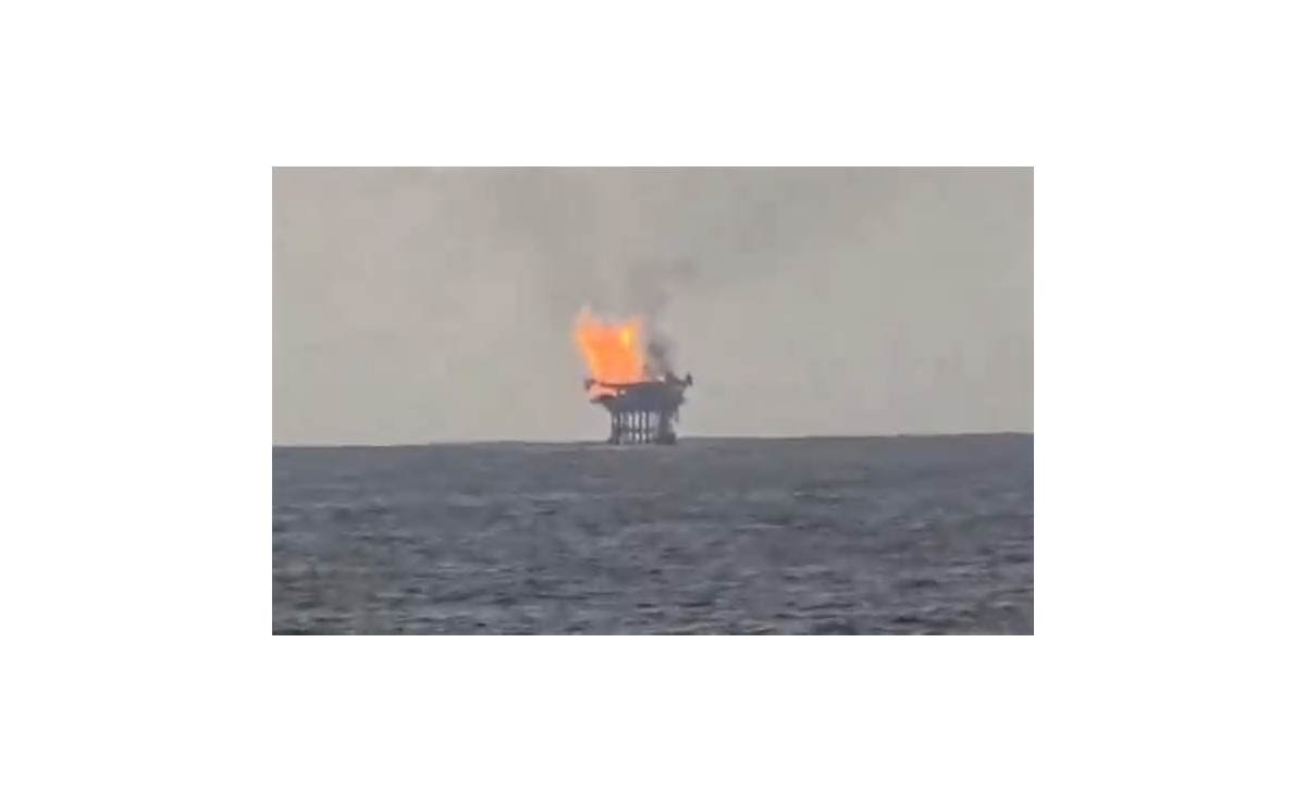 Pemex reporta incendio en plataforma no tripulada Abkatún-H en Campeche; se atiende la emergencia, informa