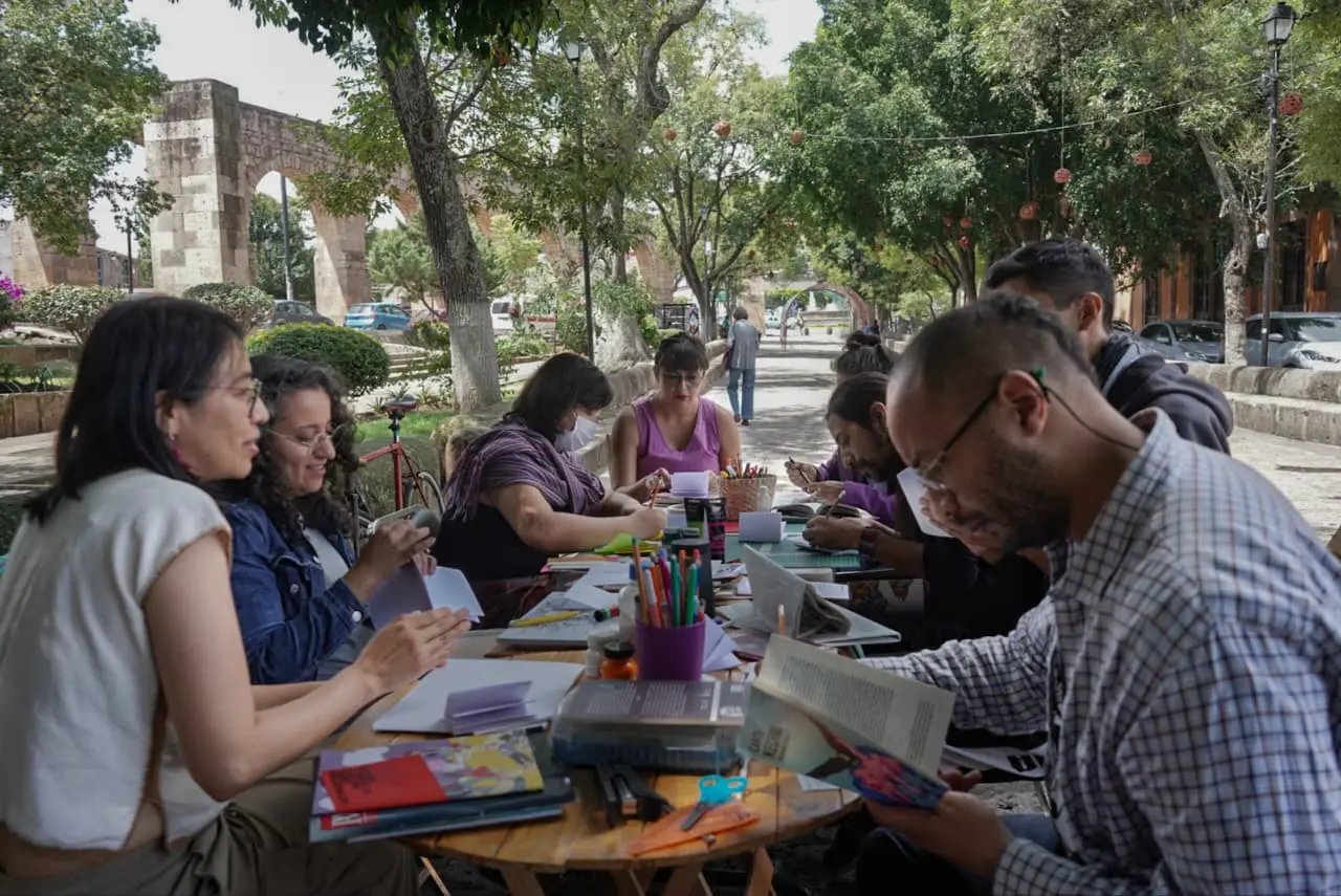 Fomenta la lectura la biblioteca ambulante “La Callejera” mediante talleres en Morelia