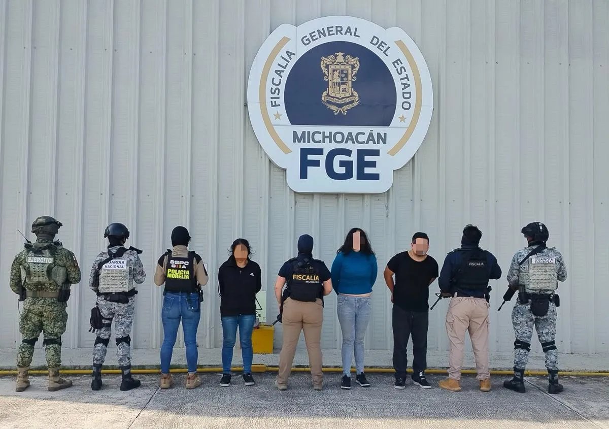 Detienen a tres personas durante cateo contra el narcomenudeo en Morelia