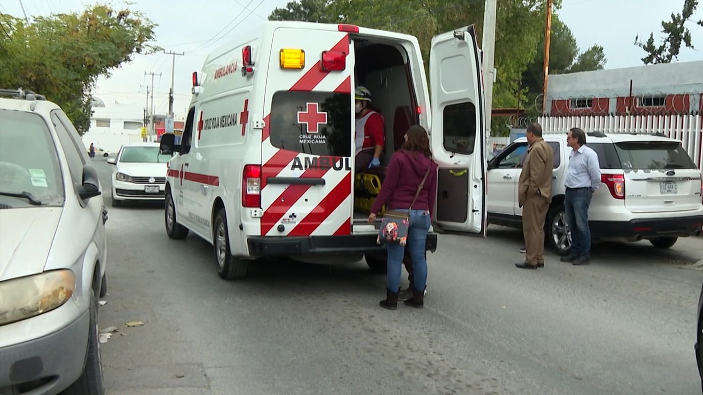 Atropellan a Dos Estudiantes Afuera de Secundaria en Saltillo, Coahuila