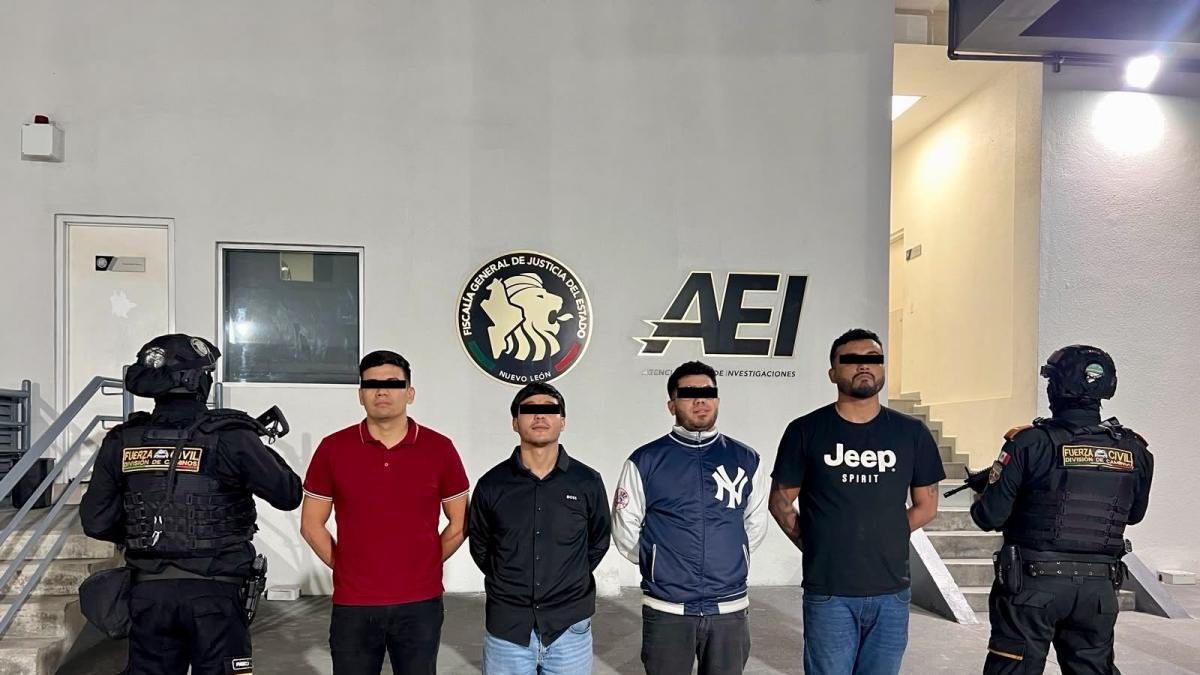 Detienen a cuatro en Nuevo León por robos carreteros