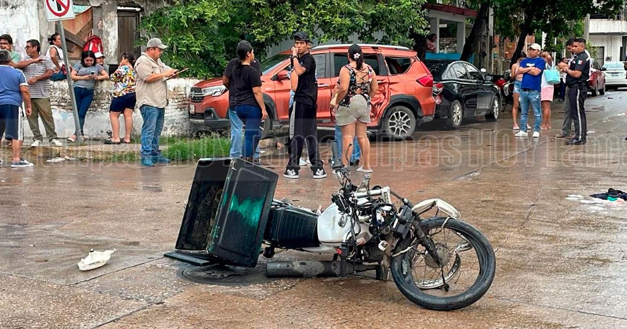 Repartidor queda lesionado tras choque en Tampico