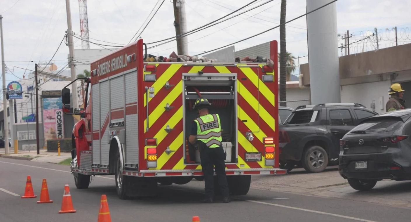 Bomberos atienden, al menos, 10 reportes por presunto olor a gas en escuelas de Hermosillo
