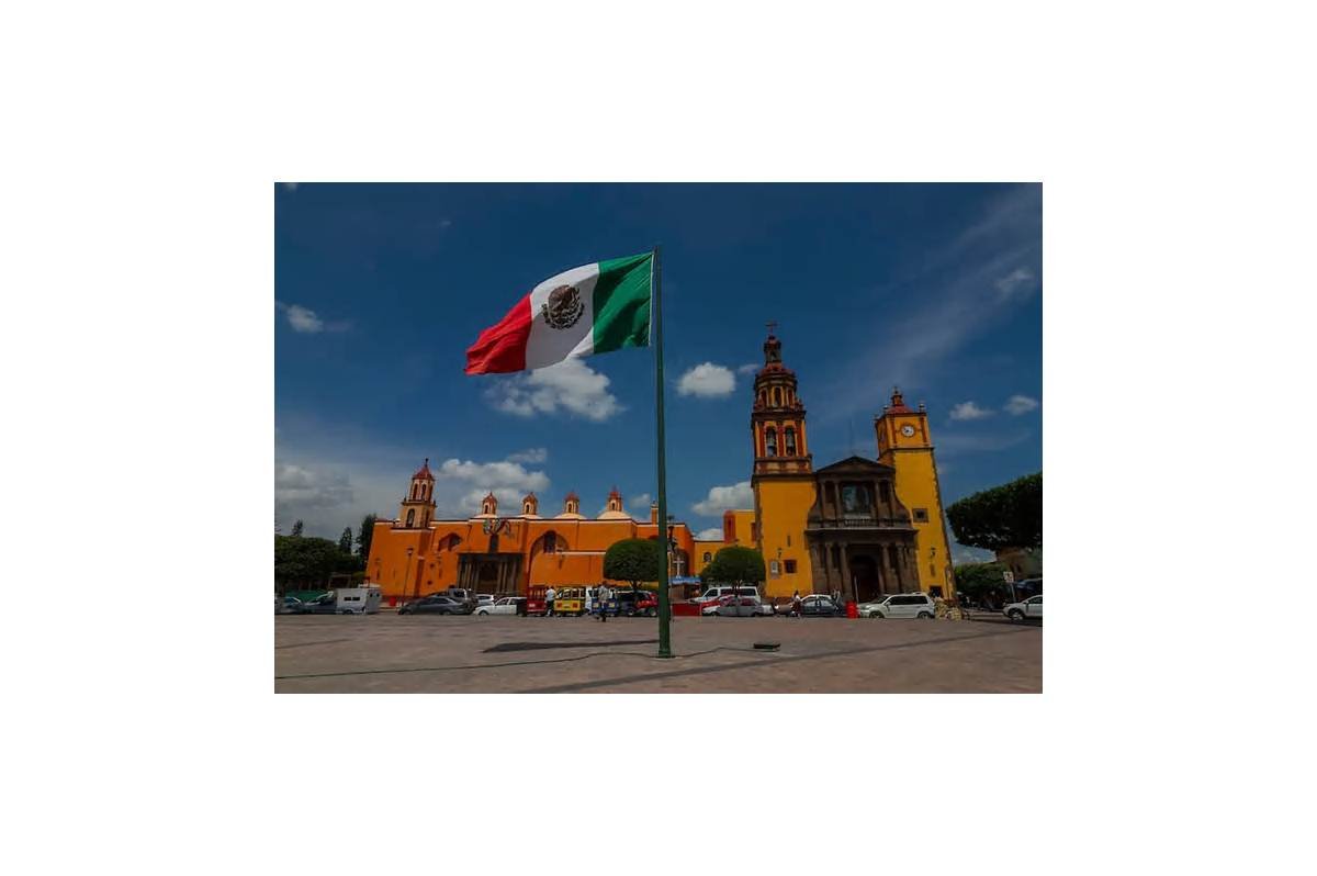 Capacita SSPM a autoridades auxiliares de San Juan del Río