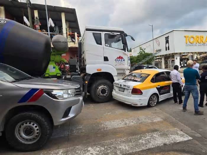 Fallece paciente en la vía pública tras salir del hospital Gómez Maza en Tuxtla Gutiérrez