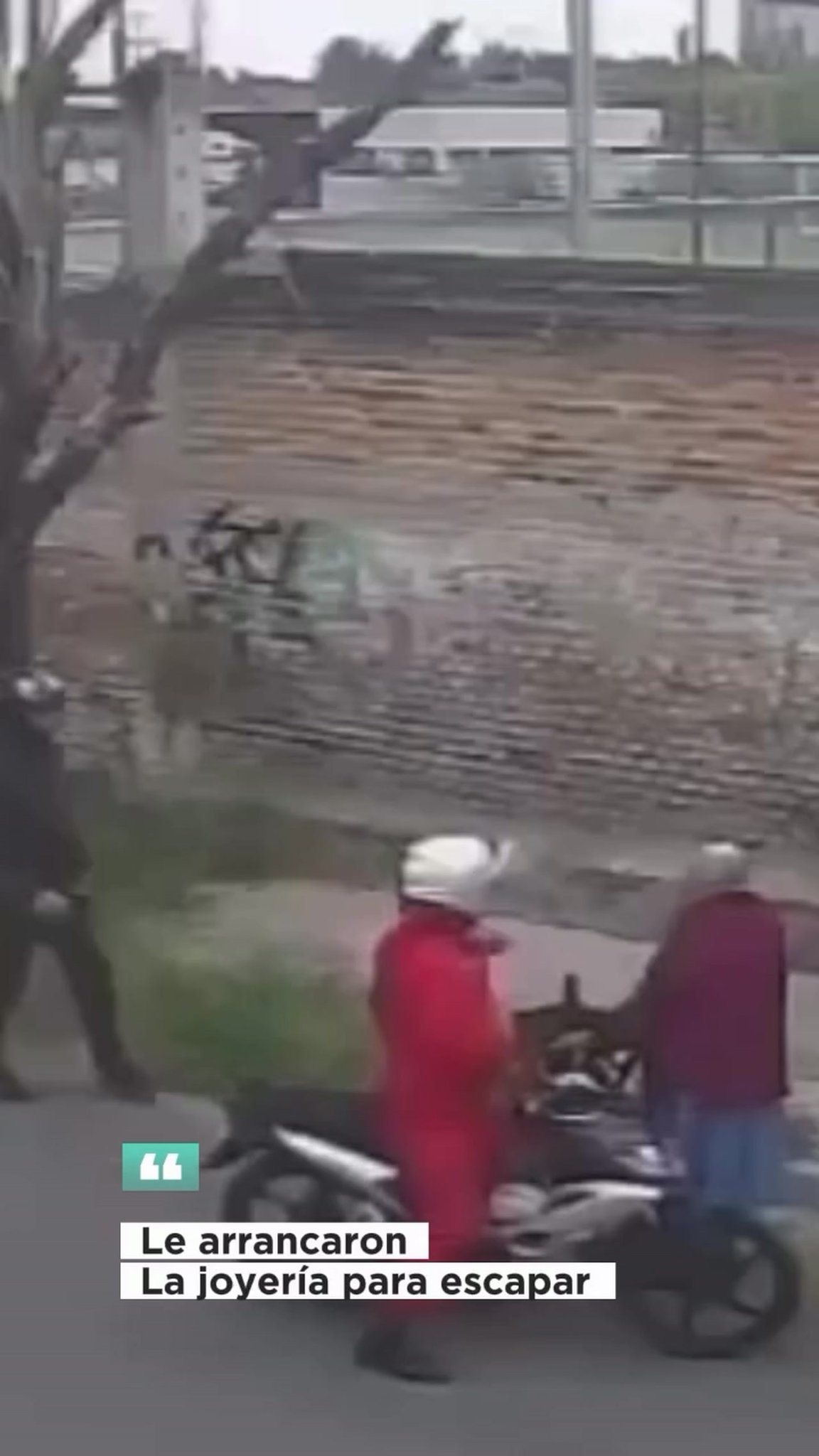 Roban aretes a adulta mayor en calle Ignacio Gutiérrez