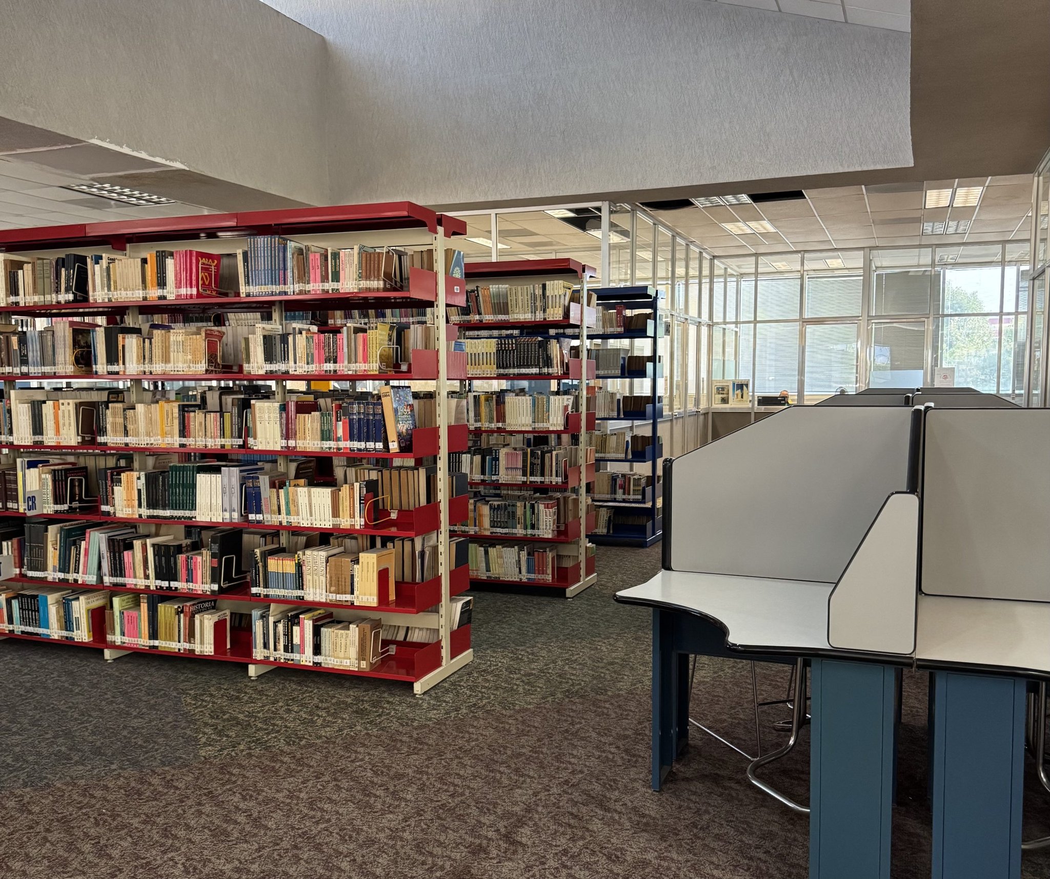 Día Internacional de las Bibliotecas: tres espacios de lectura en Saltillo y sus servicios