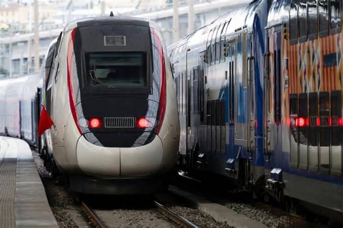 Autoridades guanajuatenses atenderán a ejidatarios que argumentan afectaciones por el trazo del tren de pasajeros